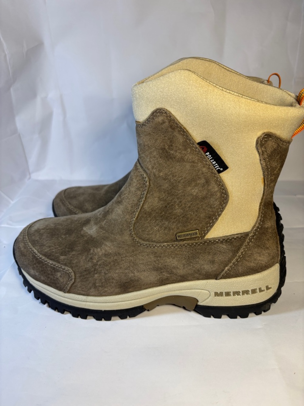 Merrell Taupe Suede and Cream Winter Boots -GB2